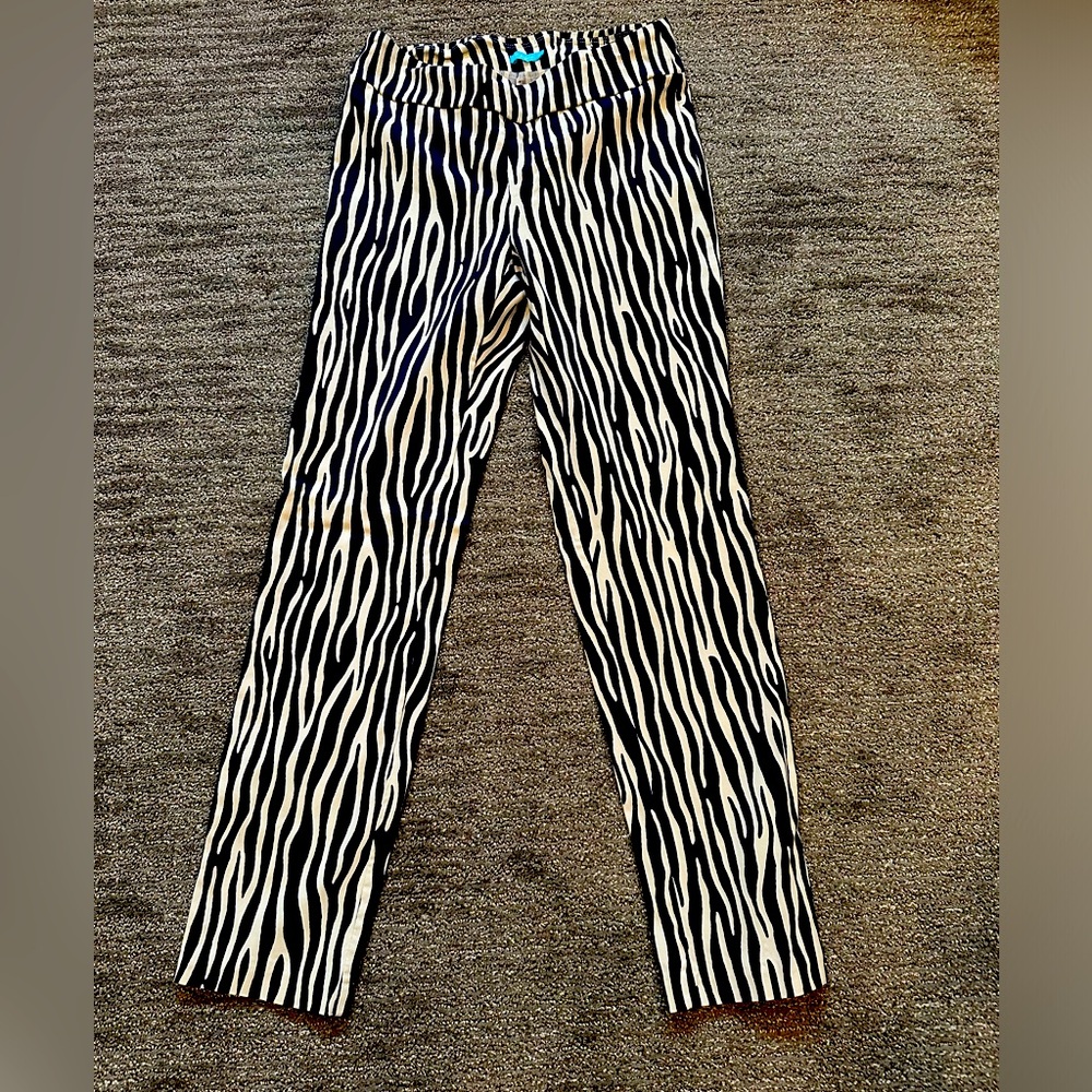 J. McLaughlin Women's Size 8 Animal Striped Print Masie Pull On Pants